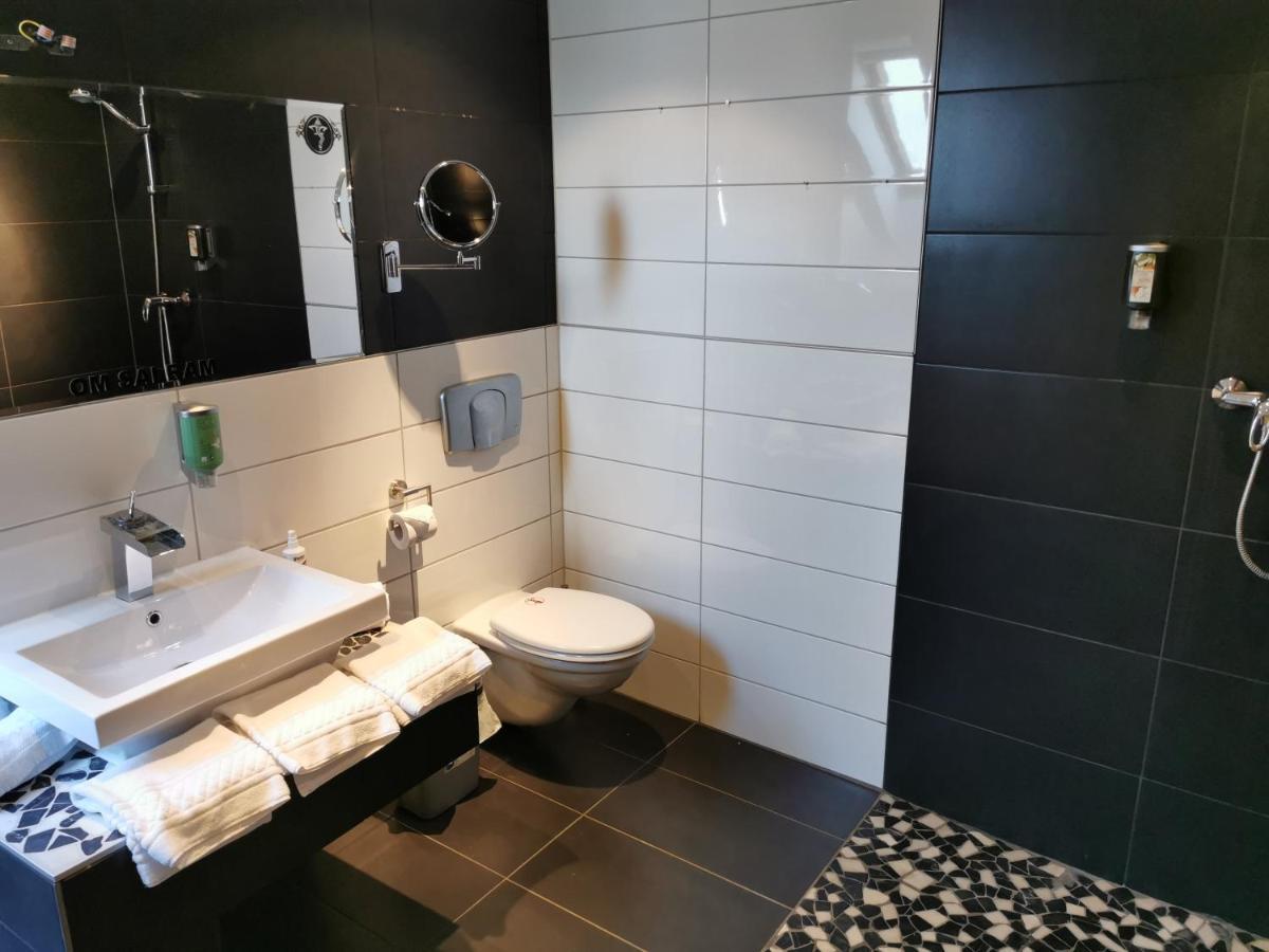 Hotel Brunnenhof Wilgartswiesen Екстер'єр фото