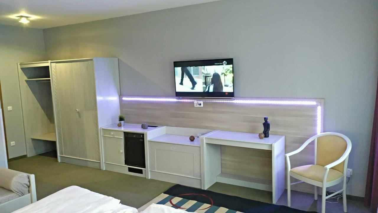 Hotel Brunnenhof Wilgartswiesen Екстер'єр фото