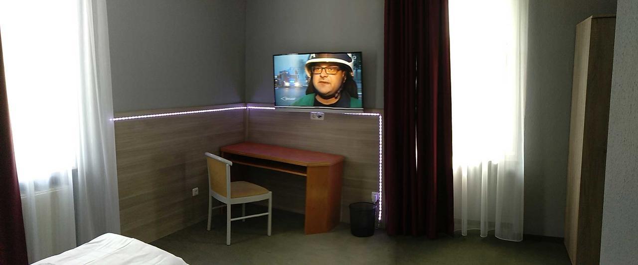 Hotel Brunnenhof Wilgartswiesen Екстер'єр фото